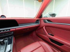 Porsche 911 Targa 4 3.0T - ფოტო 11
