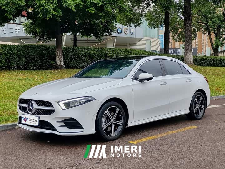 Mercedes-Benz A-Class A 200 L Sport Sedan Fashion Edition