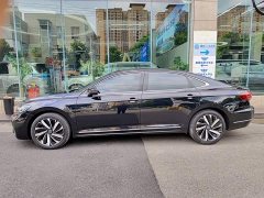 Volkswagen Passat Facelift 330TSI Starry Sky Elite - ფოტო 3
