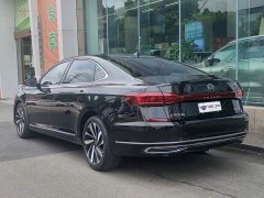 Volkswagen Passat Facelift 330TSI Starry Sky Elite - ფოტო 4
