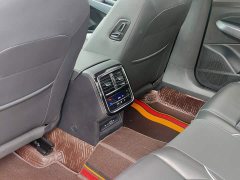 Volkswagen Passat Facelift 330TSI Starry Sky Elite - ფოტო 9