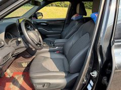 Toyota Crown Venza 2.5L HEV AWD Luxury - ფოტო 8