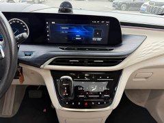 Buick GL8 Avenir Seven-Seater Comfort Edition - ფოტო 9