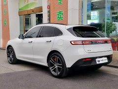 AITO M5 Extended Range RWD Standard Edition - ფოტო 4