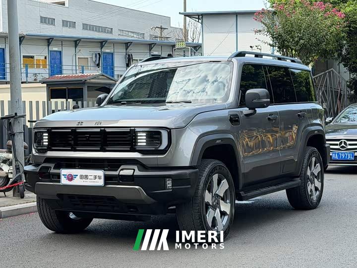 Beijing Jeep BJ40 Extended Range Standard Edition