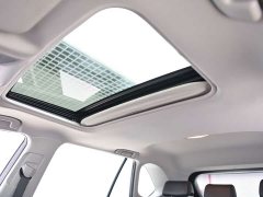 Toyota Venza 2020 Hybrid 2.5L E-CVT FWD Luxury - ფოტო 20