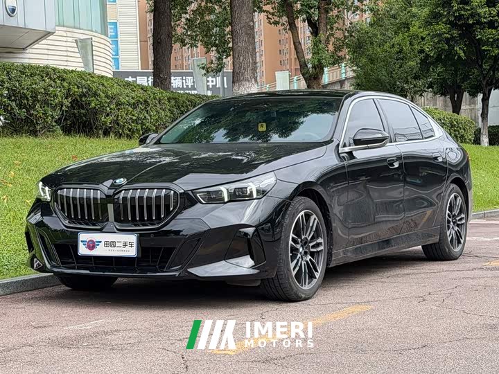 BMW 5 Series 2025 530Li Premier M Sport Package - ავტომობილი ჩინეთიდან