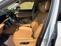 AITO M5 Extended Range AWD Performance - ფოტო 8