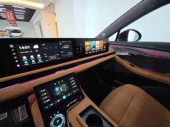 Voyah Lantu Zhaoguang PHEV AWD Ultra-Long Range Flagship - ფოტო 13