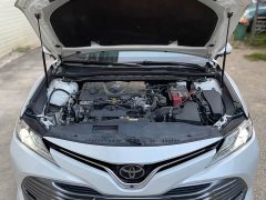 Toyota Camry 2.5G Luxury - ფოტო 12
