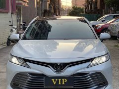 Toyota Camry 2.5G Luxury - ფოტო 2