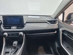 Toyota RAV4 2.0L CVT FWD Urban Edition - ფოტო 12