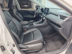 Toyota RAV4 2.0L CVT FWD Urban Edition - ფოტო 14