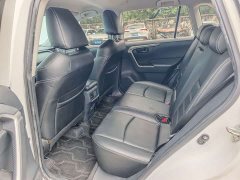 Toyota RAV4 2.0L CVT FWD Urban Edition - ფოტო 17
