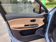 NIO ES6 75kWh Sport Edition - ფოტო 6