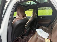Volvo XC60 T5 AWD Smart Luxury Edition - ფოტო 11