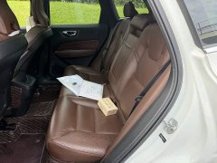Volvo XC60 T5 AWD Smart Luxury Edition - ფოტო 12
