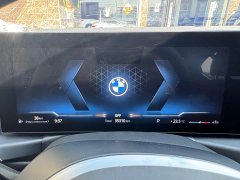 BMW 3 Series 325Li M Sport Package - ფოტო 18