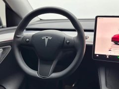 Tesla Model Y Rear-Wheel Drive - ფოტო 16