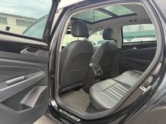 Volkswagen Passat 330TSI Luxury - ფოტო 11
