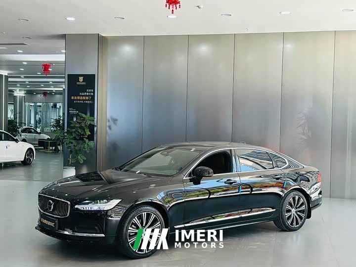 Volvo S90 B5 Smart Luxury Edition - ავტომობილი ჩინეთიდან