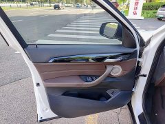 BMW X1 sDrive25Li Leading Edition - ფოტო 6