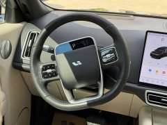 Li Auto L9 Ultra - ფოტო 6