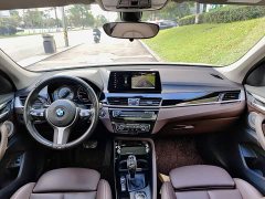 BMW X1 sDrive20Li Premium Edition - ფოტო 10