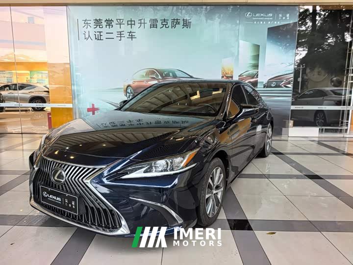 Lexus ES 2020 200 Excellence Edition - ავტომობილი ჩინეთიდან