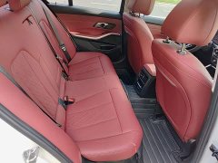 BMW 3 Series 2025 325i M Sport Package - ფოტო 11