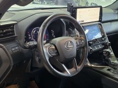 Lexus LX 600 7-Seater F-Sport US-Spec Edition - ფოტო 10