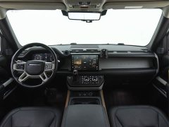 Land Rover Defender 2022 110 P400 Dark Edition - ფოტო 11