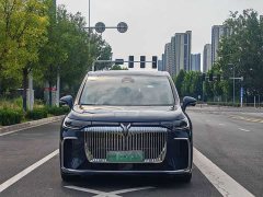 Voyah Lantu Dreamchaser PHEV AWD Flagship Kunpeng Edition - ფოტო 9
