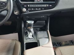 Lexus ES 260 Excellence Edition - ფოტო 12