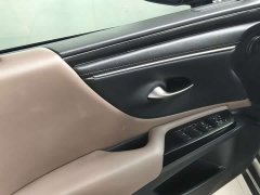 Lexus ES 260 Excellence Edition - ფოტო 13