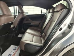 Lexus ES 260 Excellence Edition - ფოტო 7
