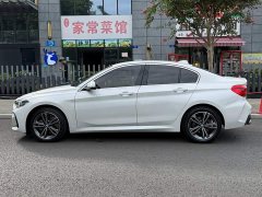 BMW 1 Series 2020 120i Fashion Edition - ფოტო 3