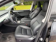 Tesla Model Y Rear-Wheel Drive - ფოტო 8