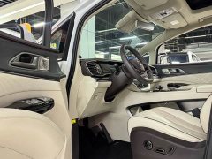 Denza BYD Denza D9 DM-i 980 Four-Wheel Drive Premium - ფოტო 7