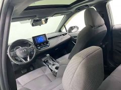 Toyota Corolla Hybrid 1.8H E-CVT Luxury - ფოტო 6