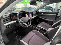 Volkswagen Lingdu L 280TSI DSG Dazzling Red Edition - ფოტო 7
