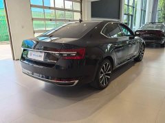 Skoda Superb TSI280 DSG Prestige - ფოტო 14