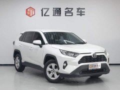 Toyota RAV4 2.0L CVT FWD Urban Edition - ფოტო 3