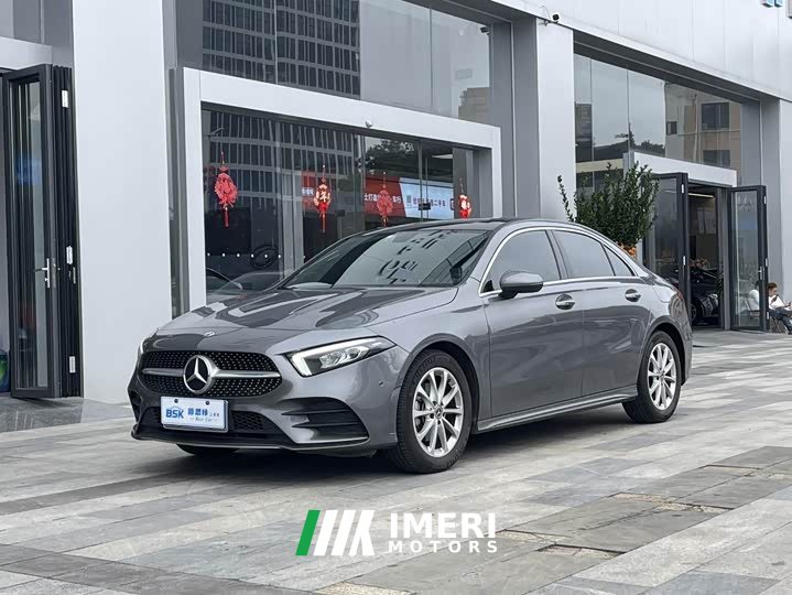 Mercedes-Benz A-Class A 200 L Sport Sedan Fashion Edition
