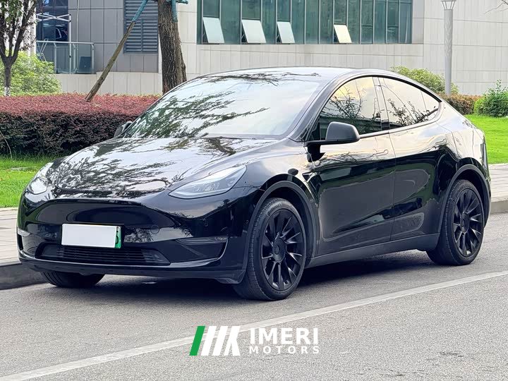 Tesla Model Y Long Range All-Wheel Drive - ავტომობილი ჩინეთიდან