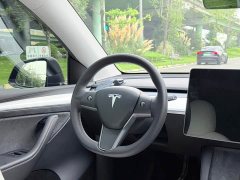Tesla Model Y Long Range All-Wheel Drive - ფოტო 12