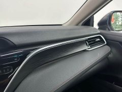 Toyota Camry 2.0G Luxury - ფოტო 10