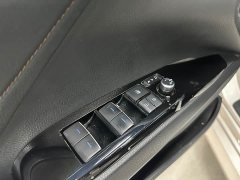 Toyota Camry 2.0G Luxury - ფოტო 4