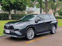 Toyota Highlander 2022 380T AWD Premium 7-Seater - ფოტო 1