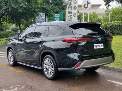 Toyota Highlander 2022 380T AWD Premium 7-Seater - ფოტო 4